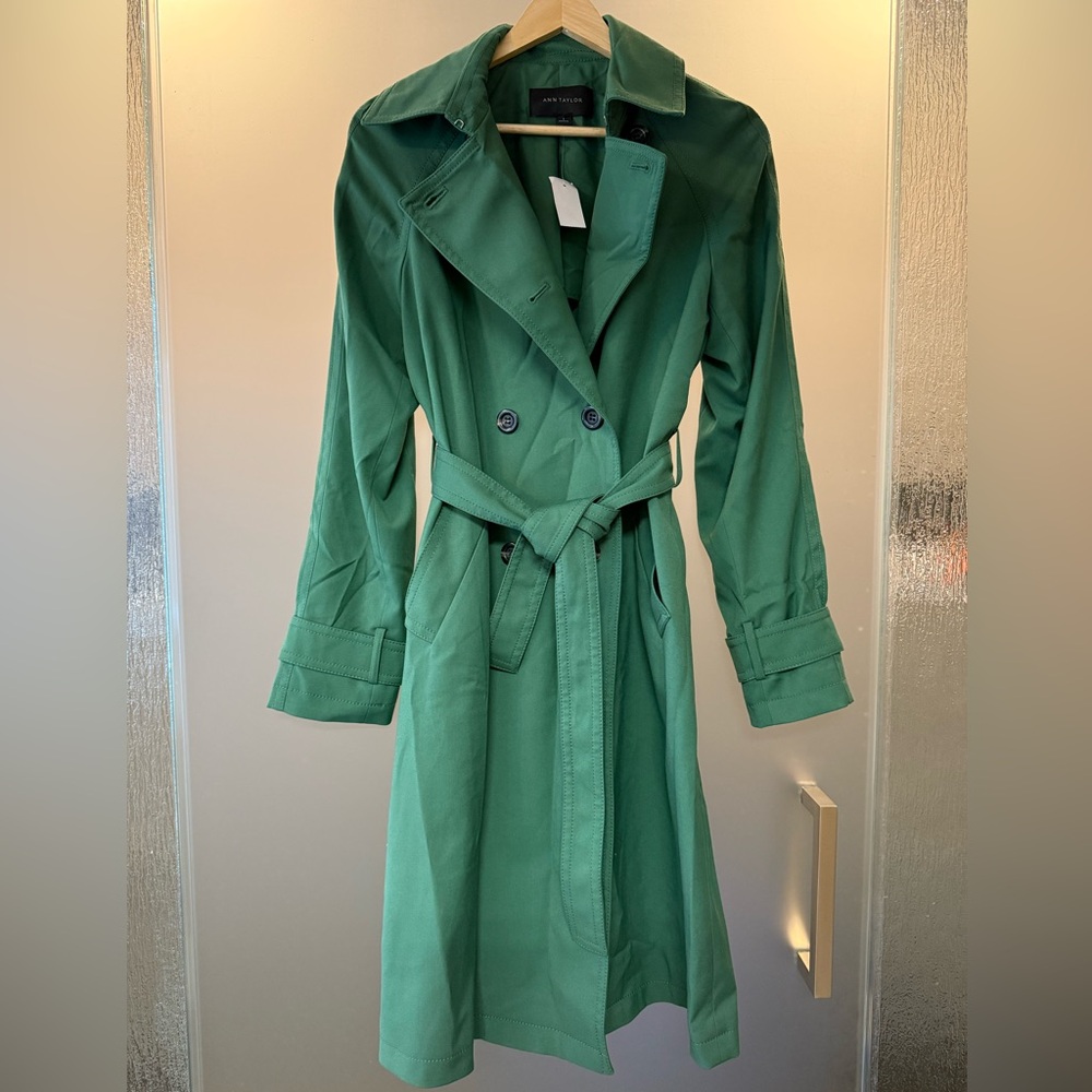 Ann Taylor Classic Green Pleated Back Trench Coat